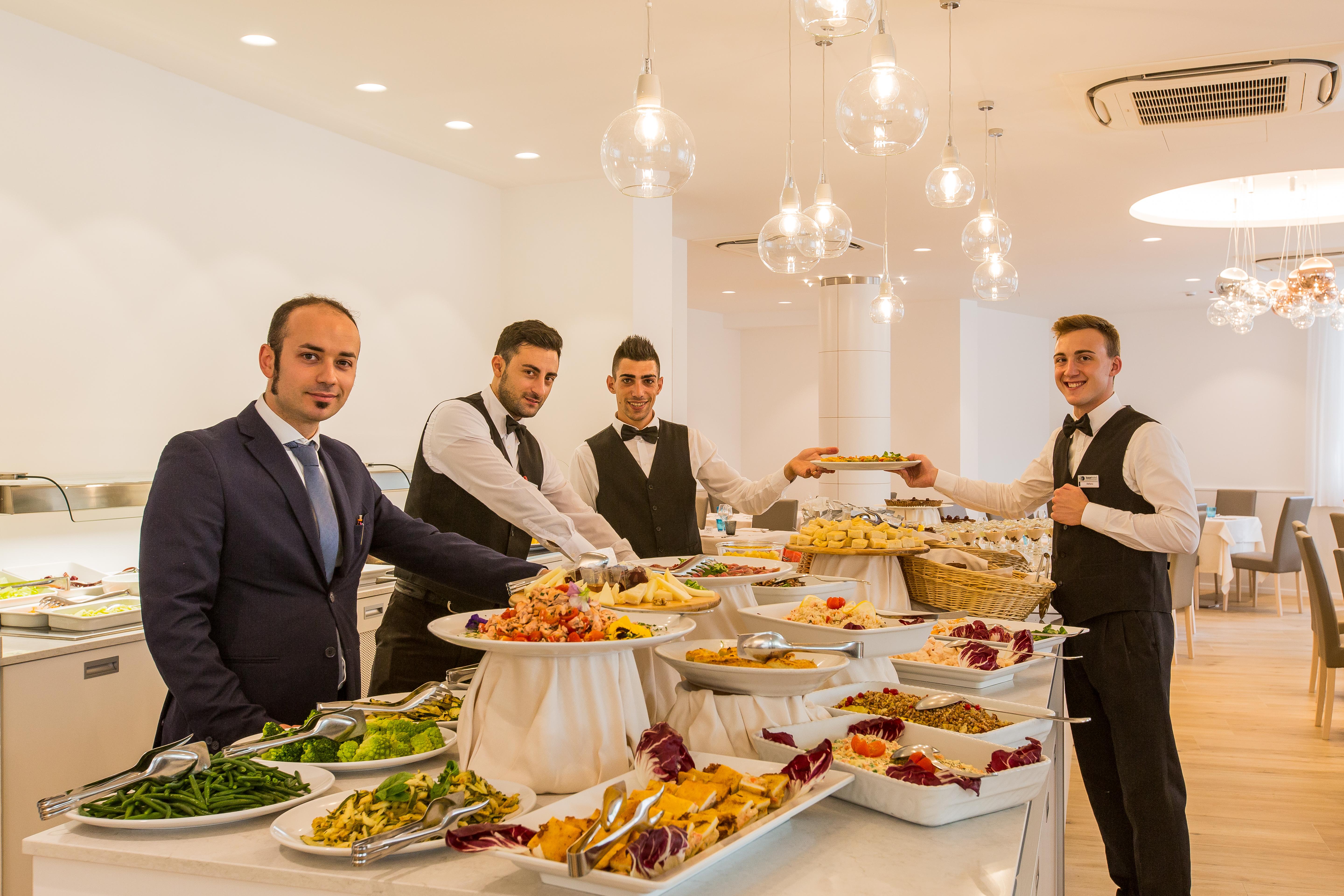 מילאנו מריטימה Hotel Luxor מראה חיצוני תמונה